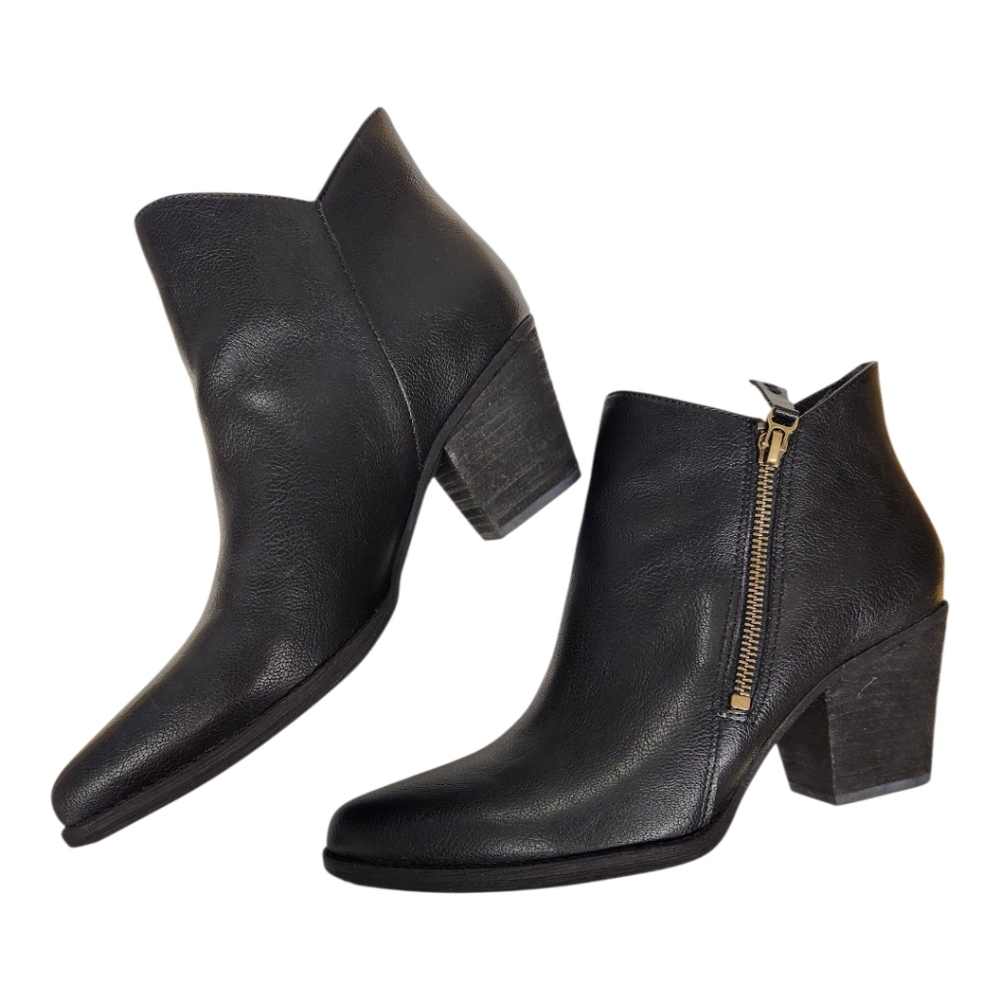 ❌️Sold Zodiac Black Ankle Zipper Boots Vegan Leather